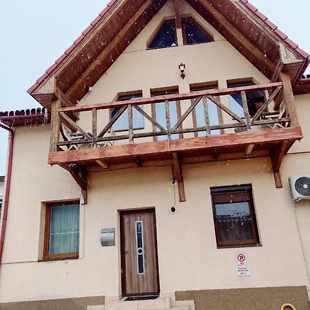 Апартаменти Casa Cu Balcon Брашов Екстер'єр фото